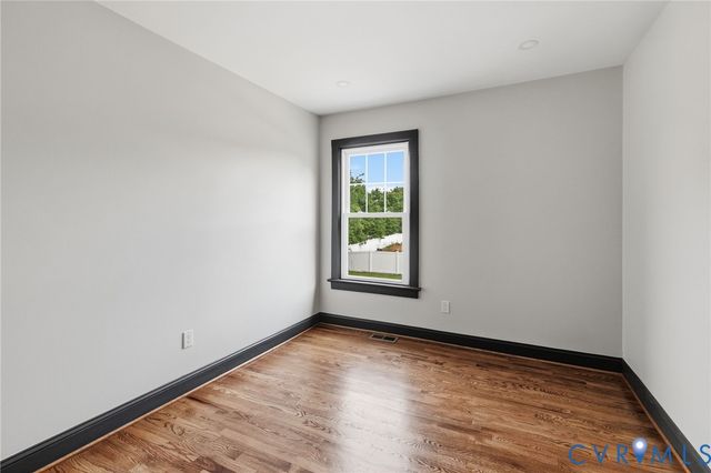 10911 Old Washington Hwy, Glen Allen, VA 23060