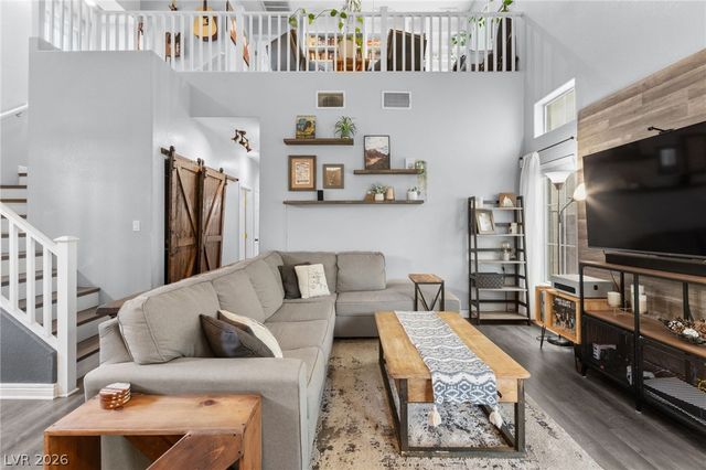 7876 Marbledoe Street, Las Vegas, NV 89149