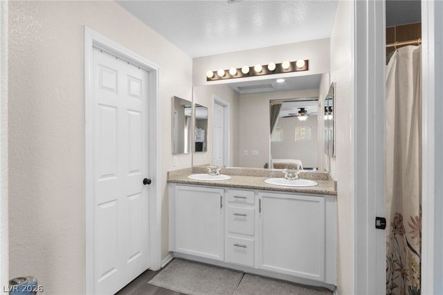 7876 Marbledoe Street, Las Vegas, NV 89149