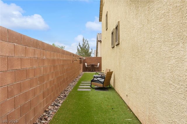 7876 Marbledoe Street, Las Vegas, NV 89149