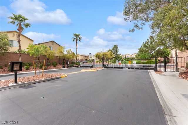 7876 Marbledoe Street, Las Vegas, NV 89149