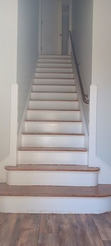 142 Warren Rd B, Framingham, MA 01702