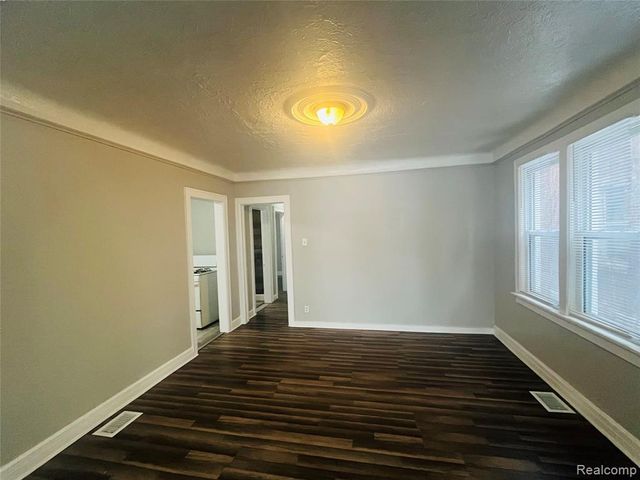 14828 Sussex Street, Detroit, MI 48227