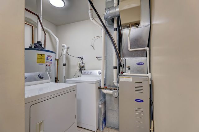 938 N Washtenaw Avenue, Chicago, IL 60622