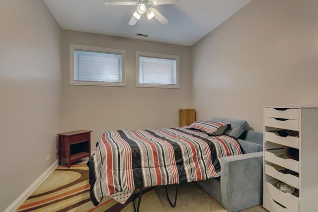 938 N Washtenaw Avenue, Chicago, IL 60622