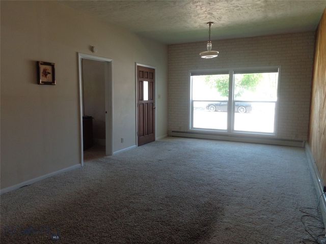 917 E 3rd Street, Anaconda, MT 59711