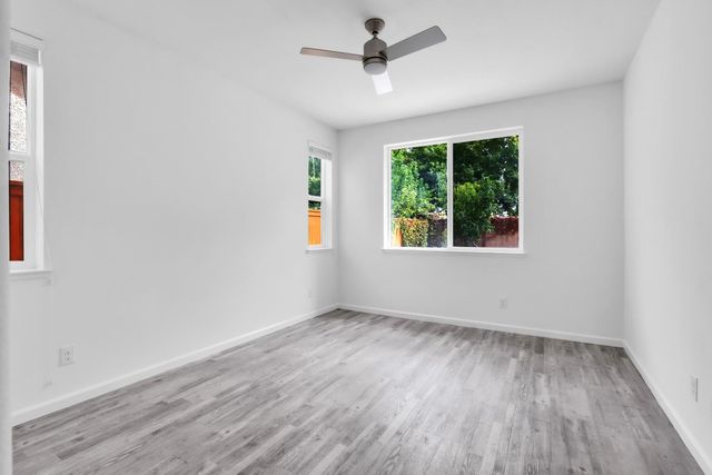 9749 Philta Way, Elk Grove, CA 95757