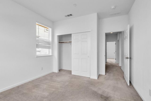 9749 Philta Way, Elk Grove, CA 95757