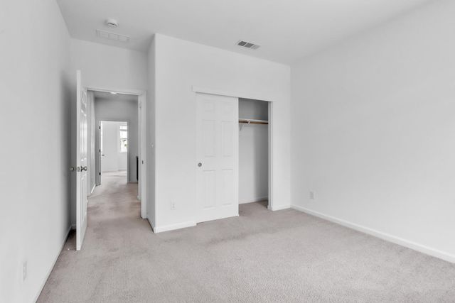 9749 Philta Way, Elk Grove, CA 95757