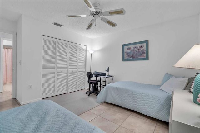 6807 STONE RIVER ROAD 204, Bradenton, FL 34203