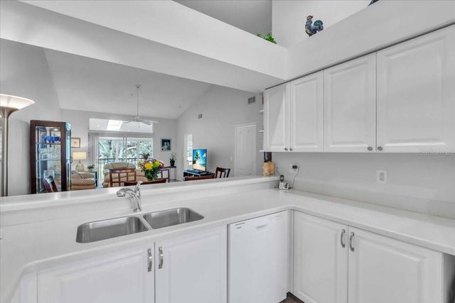 6807 STONE RIVER ROAD 204, Bradenton, FL 34203