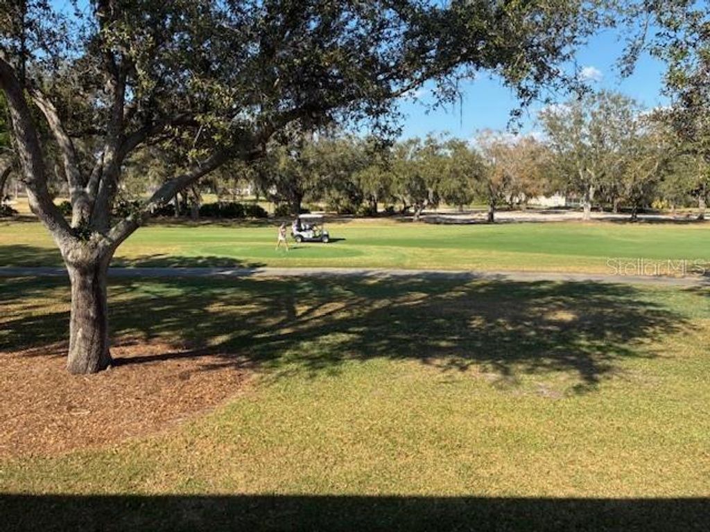 Image 17 of property listing at 6807 STONE RIVER ROAD 204, Bradenton, FL 34203