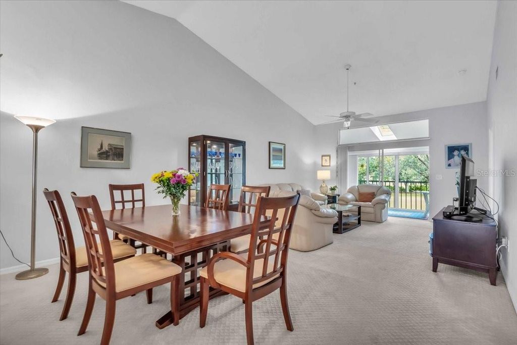 Image 18 of property listing at 6807 STONE RIVER ROAD 204, Bradenton, FL 34203