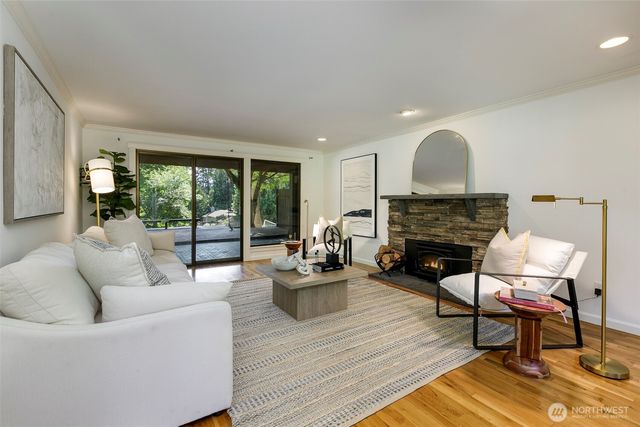 4434 137th Avenue NE, Bellevue, WA 98005