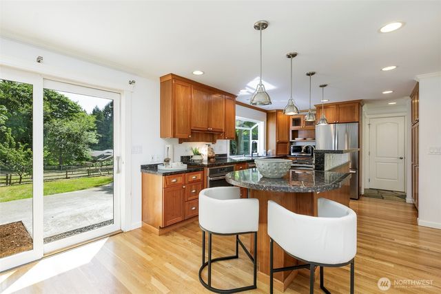 4434 137th Avenue NE, Bellevue, WA 98005