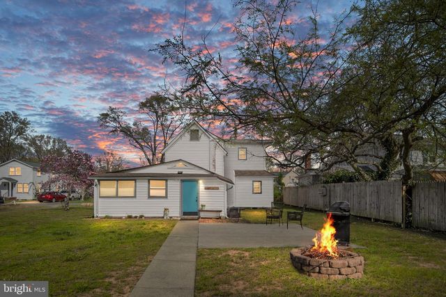 319 MARSHALL, Colonial Beach, VA 22443