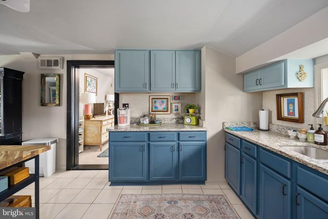 319 MARSHALL, Colonial Beach, VA 22443