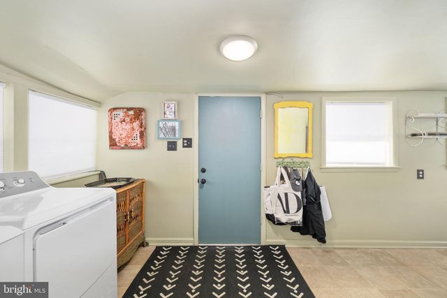 319 MARSHALL, Colonial Beach, VA 22443