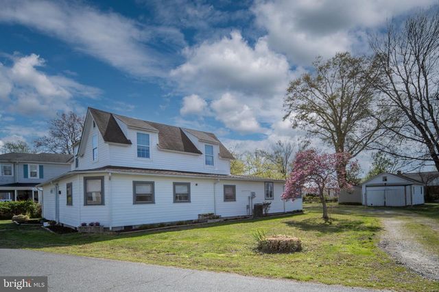 319 MARSHALL, Colonial Beach, VA 22443