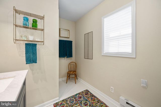 319 MARSHALL, Colonial Beach, VA 22443