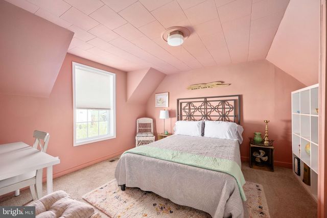 319 MARSHALL, Colonial Beach, VA 22443