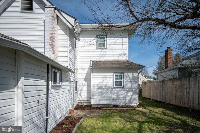 319 MARSHALL, Colonial Beach, VA 22443