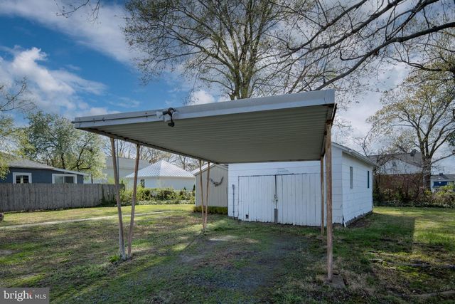 319 MARSHALL, Colonial Beach, VA 22443