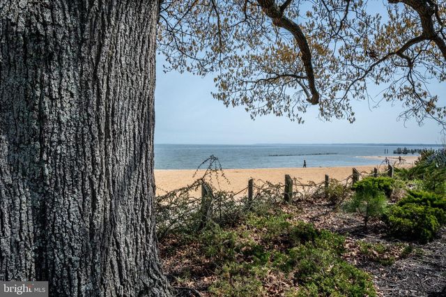 319 MARSHALL, Colonial Beach, VA 22443
