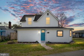 319 MARSHALL, Colonial Beach, VA 22443