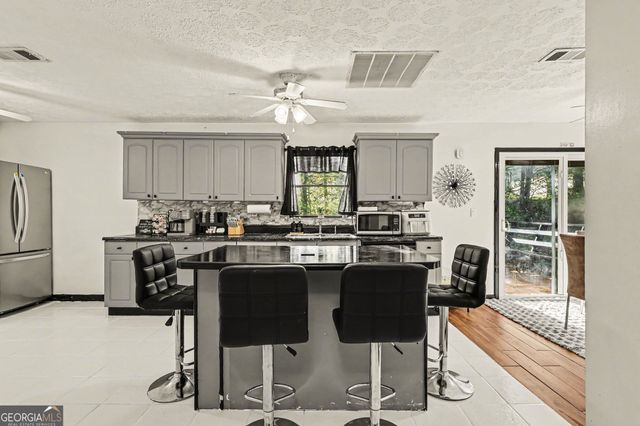 3808 Shane Court, Ellenwood, GA 30294