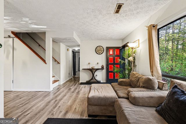 3808 Shane Court, Ellenwood, GA 30294