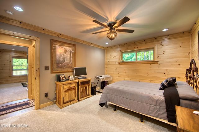 219 Blazing Saddle, Jamestown, TN 38556