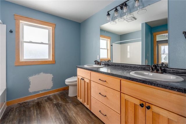 2352 St Andrews Drive, Altoona, WI 54720