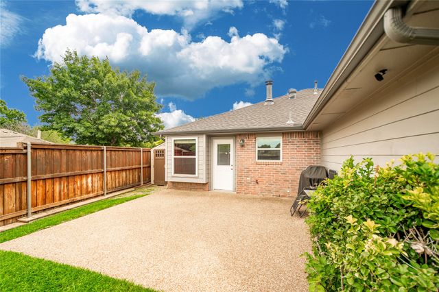 804 Lake Bluff Drive, Flower Mound, TX 75028