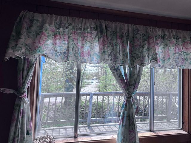 1 Spring Street, Hillsborough, NH 03244