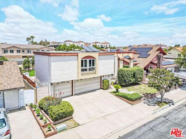 4533 Rainier Drive, Cypress, CA 90630