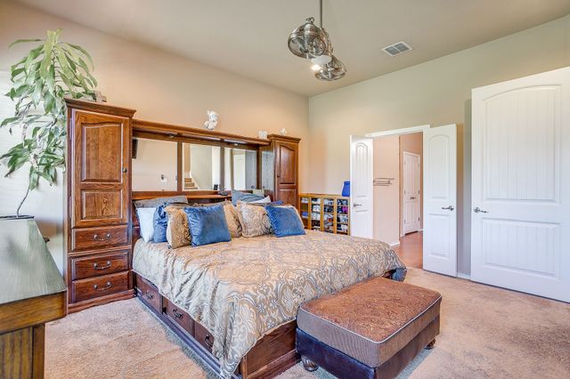 5400 Posada Drive, Fort Worth, TX 76036