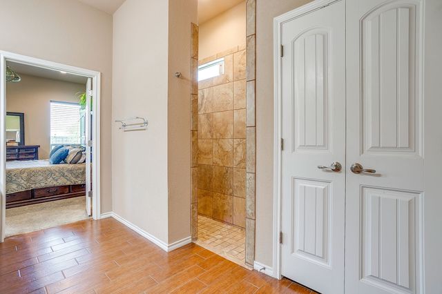 5400 Posada Drive, Fort Worth, TX 76036