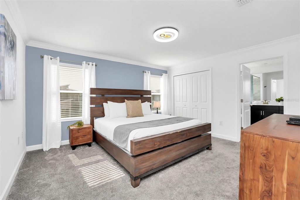 Image 21 of property listing at 1000 LEADER STREET, Davenport, FL 33896