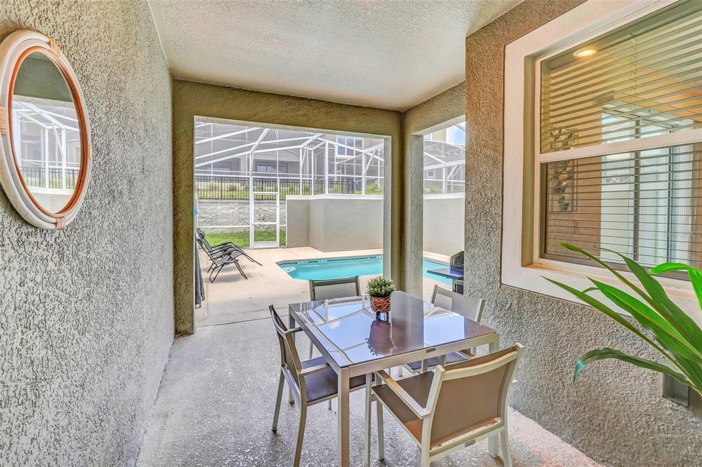 Image 4 of property listing at 1000 LEADER STREET, Davenport, FL 33896