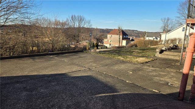 1217 Hillcrest Avenue, Monessen, PA 15062