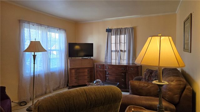 1217 Hillcrest Avenue, Monessen, PA 15062