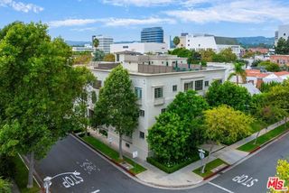 9601 Charleville Boulevard 5, Beverly Hills, CA 90212