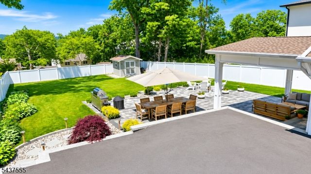 307 N Farview Ave, Paramus Boro, NJ 07652