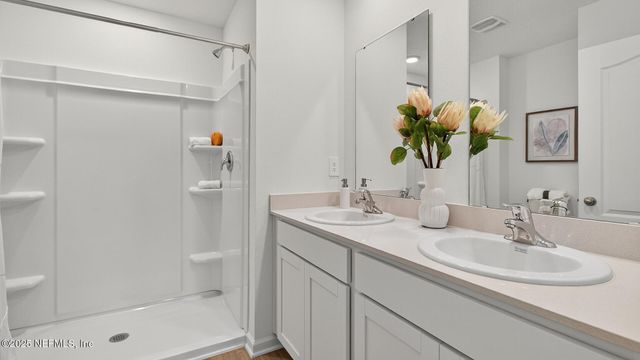 5898 VICTORIA CREEK Lane, Jacksonville, FL 32219