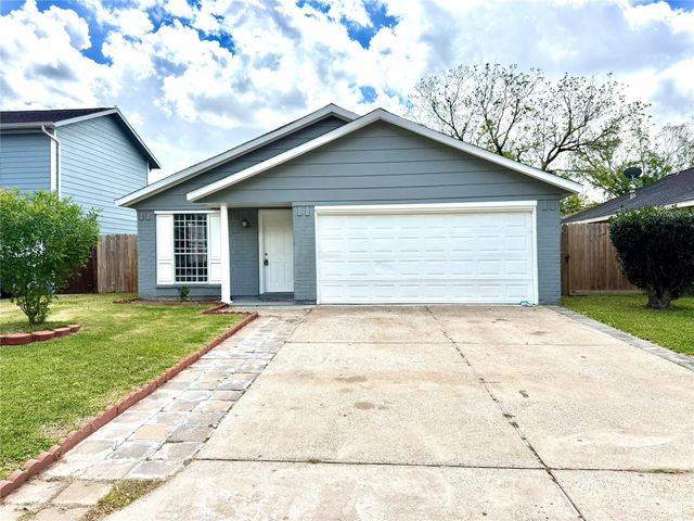 718 Blue Rock Court, Houston, TX 77060