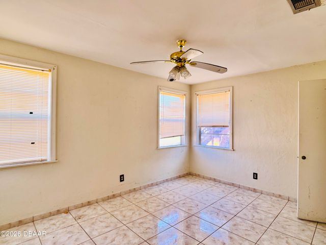 1051 W International Speedway Boulevard, Daytona Beach, FL 32114