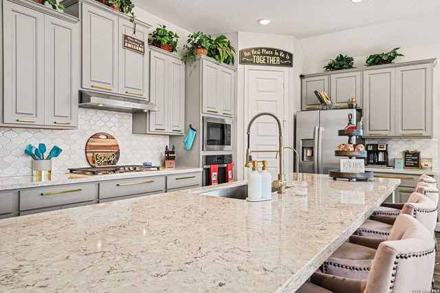 24937 Resort Pkwy, San Antonio, TX 78261