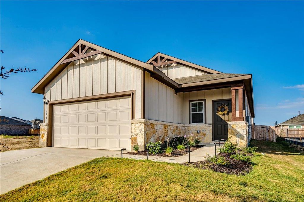 388 Begonia ST, Buda, TX 78610