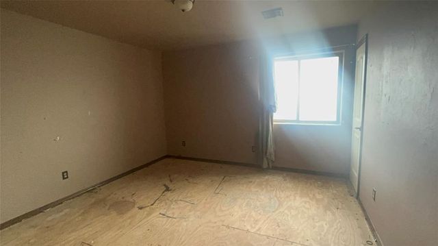 924 Preston Park Drive, Yukon, OK 73099